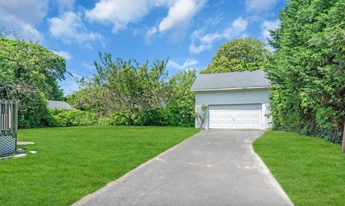 125-year-old home in Spring Lake