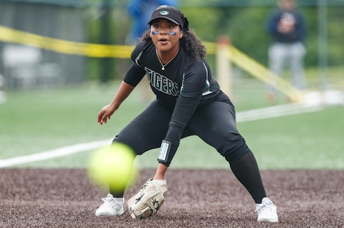 Softball: GMC Final - St. Thomas Aquinas vs. South Plainfield, May 23, 2025
