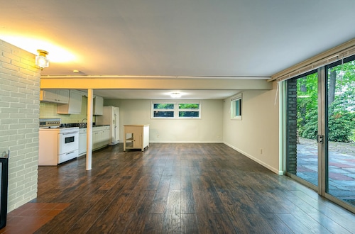 Mid-Century Modern in Colts Neck